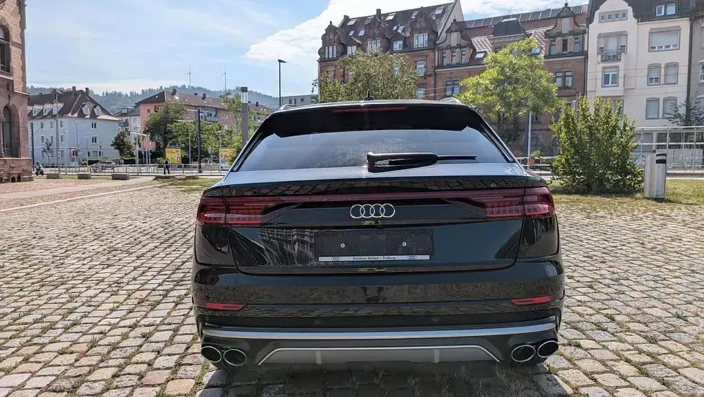 Gebraucht Audi SQ8 Sport 435 PS (319 kW) 2020 Schwarz SUV