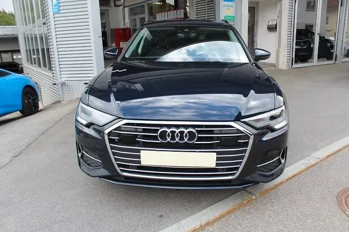 Usata Audi A6 Sport 204 CV (150 kW) 2019 Blu Station wagon