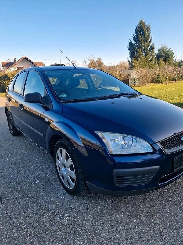 Gebraucht Ford Focus 145 PS (106 kW) 2006 Blau Limousine