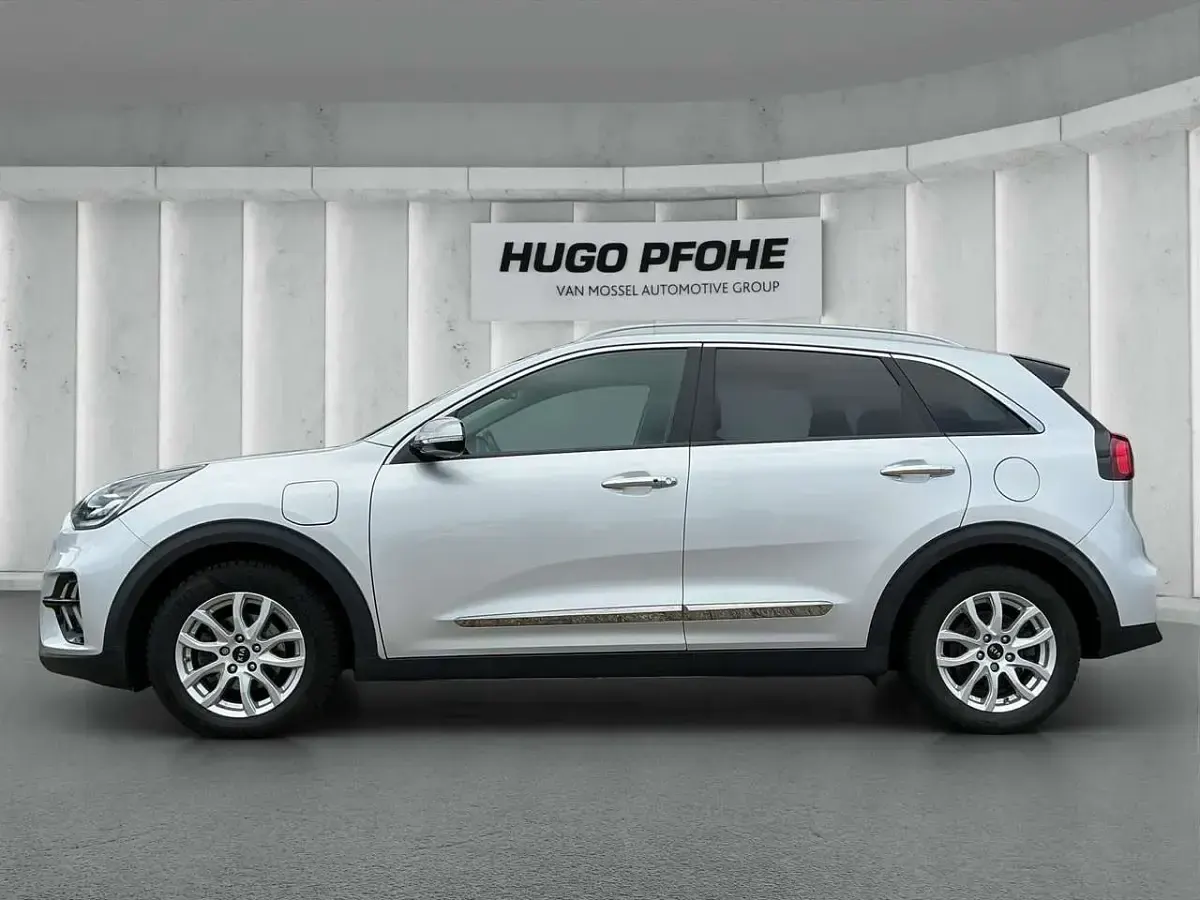 Gebraucht Kia Niro 105 PS (77 kW) 2021 4ss seidensilber met SUV