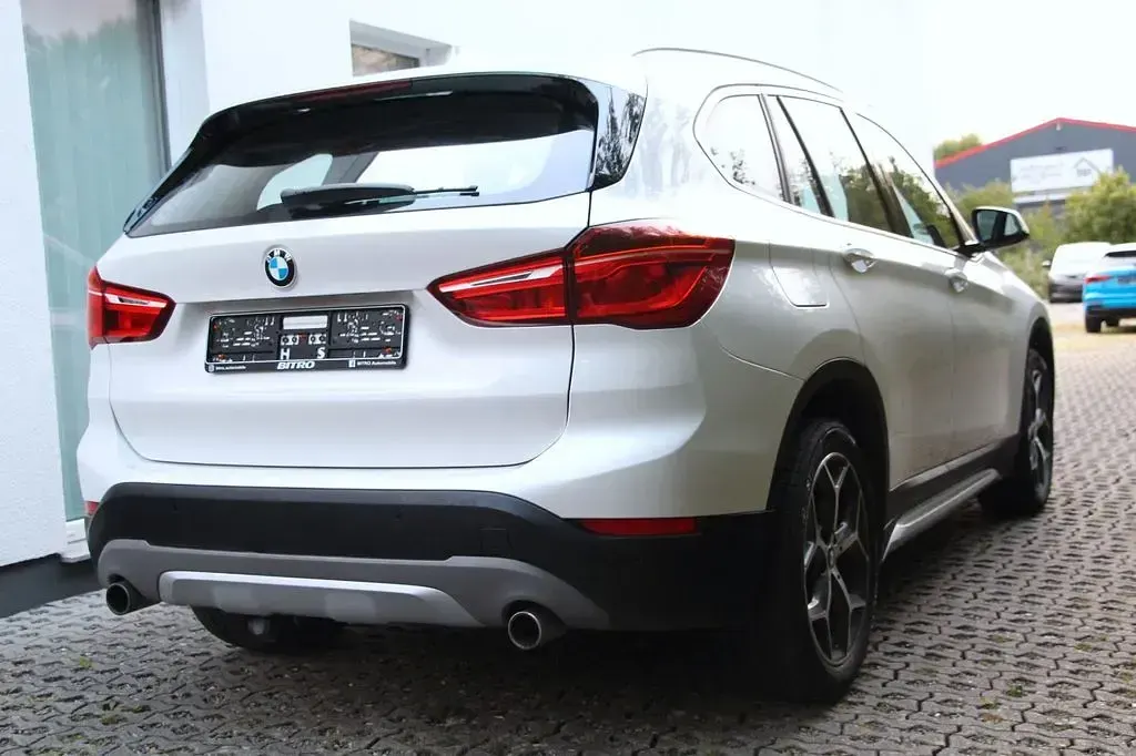 Gebraucht BMW X1 xLine 231 PS (169 kW) 2016 Weiß SUV