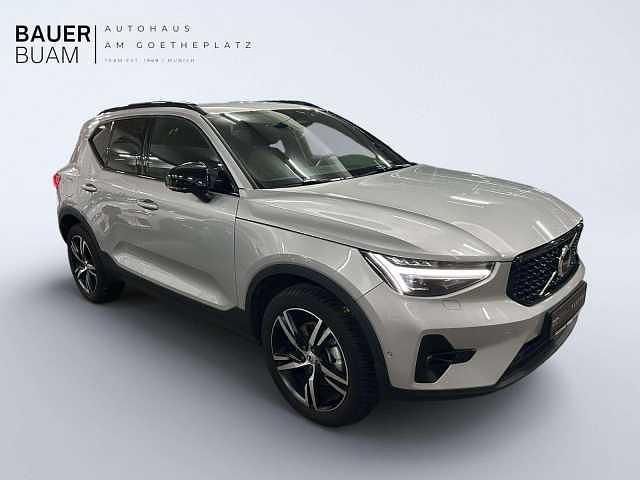 Gebraucht Volvo XC40 120 PS (88 kW) 2025 SUV