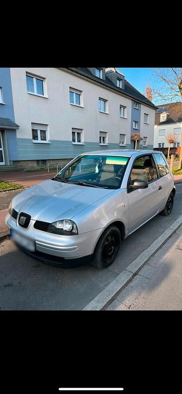 Silber Gebraucht 2004 Seat Arosa Kleinwagen | 200 € (Superpreis) - Bild 1/4