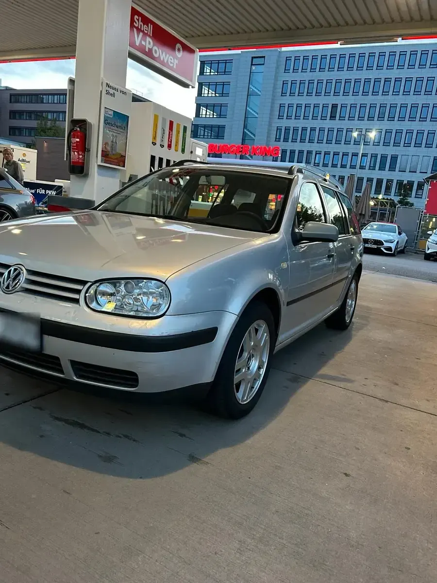 Gebraucht VW Golf IV 101 PS (74 kW) 1999 Silber Kombi