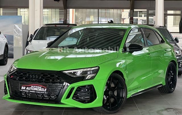 Andere Gebraucht 2023 Audi RS3 Comfort Kleinwagen | 66.990 € (Teuer) - Bild 1/4