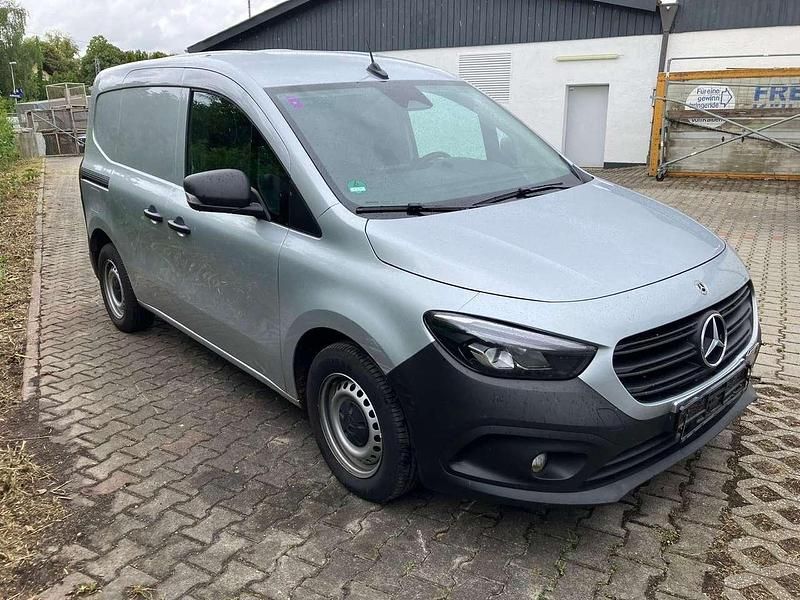 Gebraucht Mercedes Citan 109 90 PS (66 kW) 2022 Silber Van