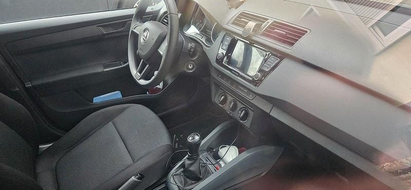 Gebraucht Skoda Fabia Cool Plus 60 PS (44 kW) 2019 Grau Kleinwagen