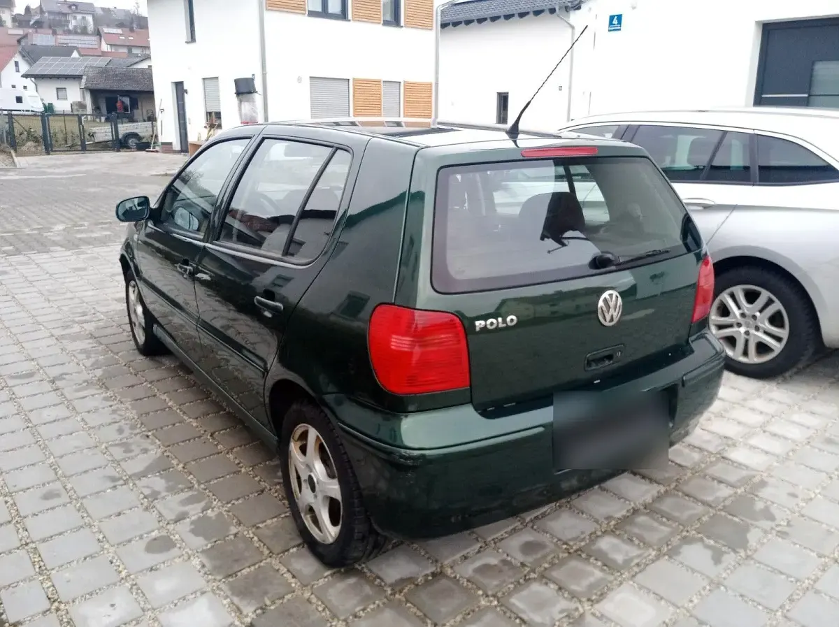 Używany VW Polo Basis 60 KM (44 kW) 2000 Zielony Kombi