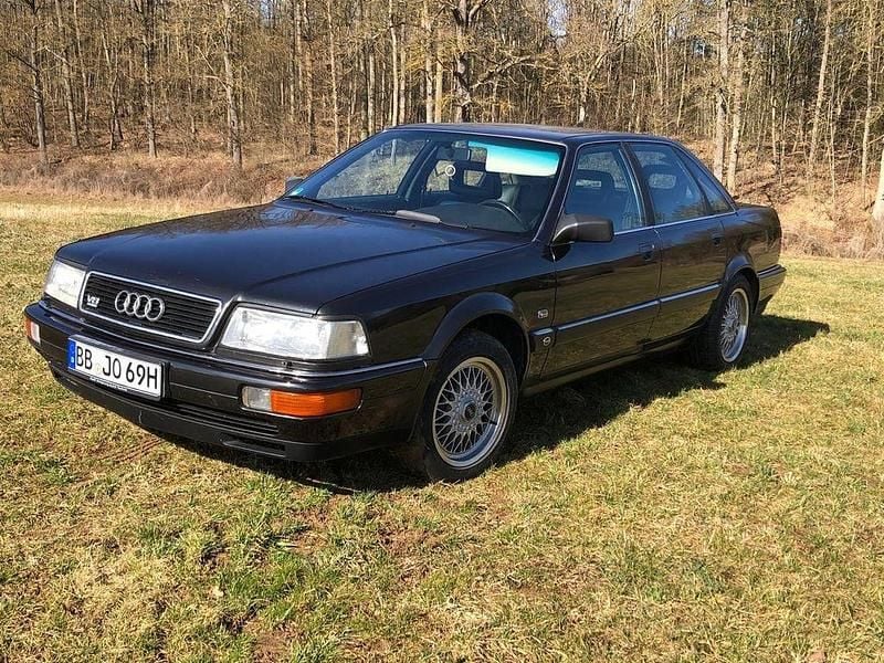 Schwarz Gebraucht 1990 Audi V8 Limousine | 8.499 € - Bild 1/4