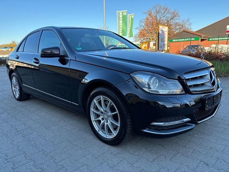Gebraucht Mercedes C200 184 PS (135 kW) 2013 Schwarz Limousine