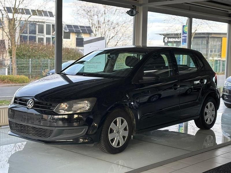 Schwarz Gebraucht 2010 VW Polo Trendline Limousine | 2.499 € (Guter Preis) - Bild 1/4