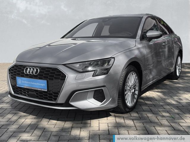 Florettsilber metallic Gebraucht 2020 Audi A3 Advanced Limousine | 22.480 € (Fairer Preis) - Bild 1/4