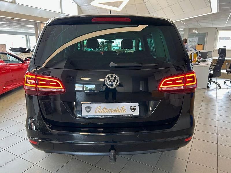 Gebraucht VW Sharan 150 PS (110 kW) 2015 Schwarz Van / Kleinbus