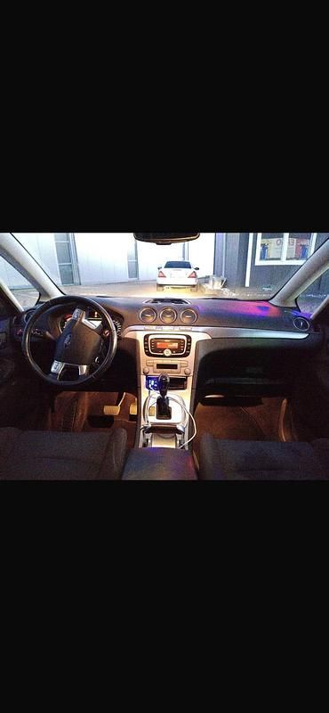 Gebraucht Ford S-MAX S 130 PS (95 kW) 2008 Grau Van / Kleinbus