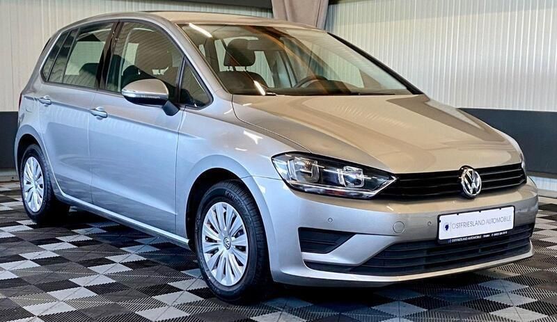 Silber Gebraucht 2016 VW Golf Sportsvan Van / Kleinbus | 11.990 € (Guter Preis) - Bild 1/4