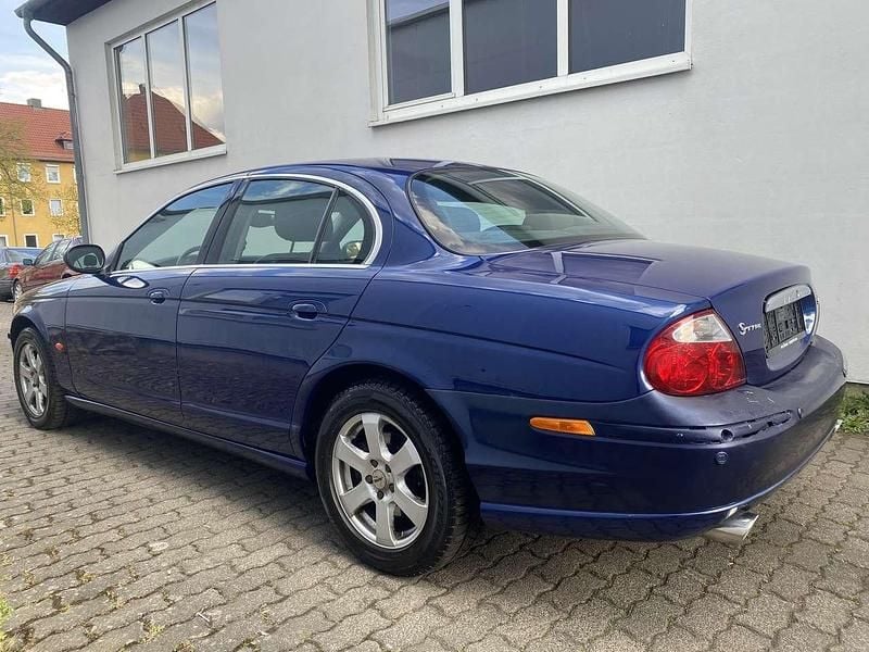 Gebraucht Jaguar X-type Executive 238 PS (175 kW) 2003 Blau Limousine