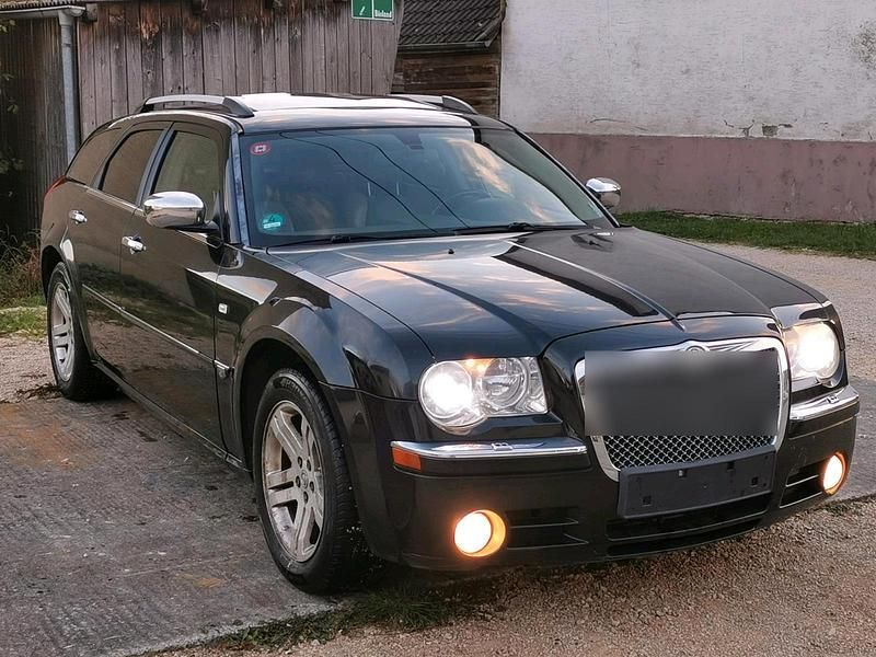 Schwarz Gebraucht 2007 Chrysler 300C Touring Kombi | 3.990 € (Teuer) - Bild 1/4