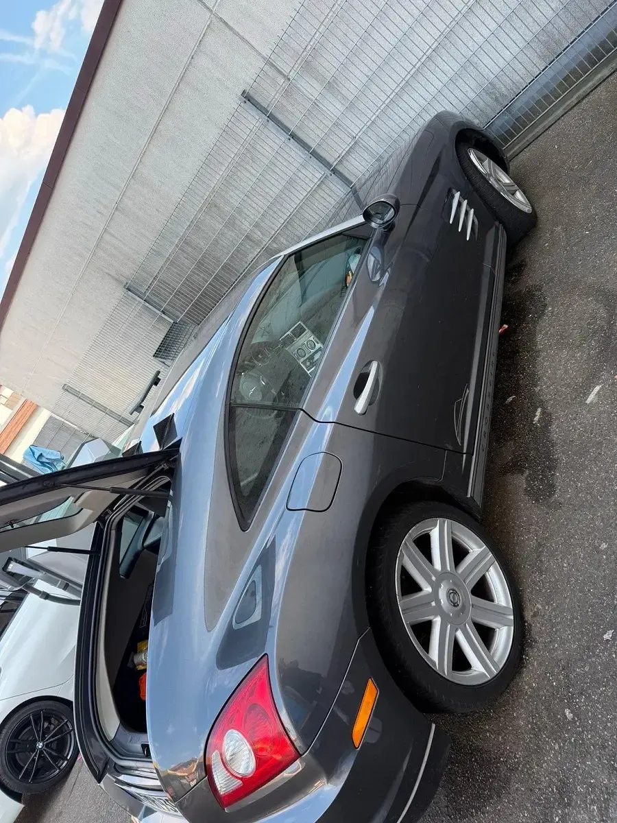 Second-hand Chrysler Crossfire 218 CP (160 kW) 2004 Gri Coupe