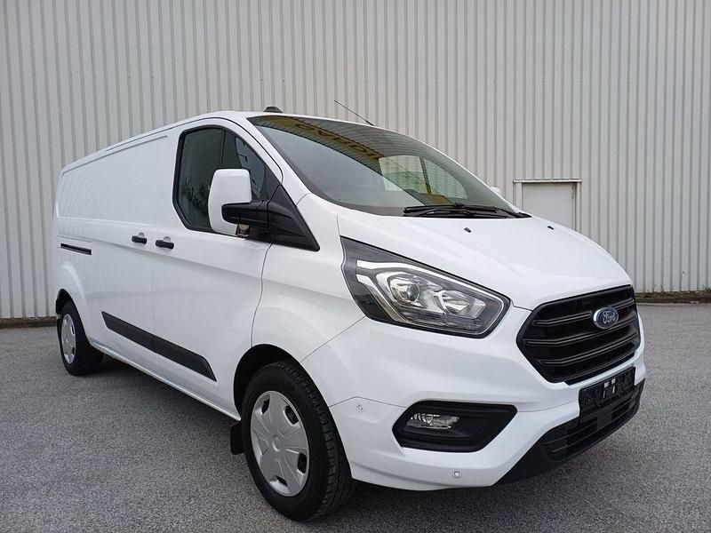 Gebraucht Ford Transit Custom Trend 131 PS (96 kW) 2020 Weiß Van / Kleinbus