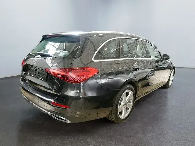 Gebraucht Mercedes C300e 313 PS (230 kW) 2023
