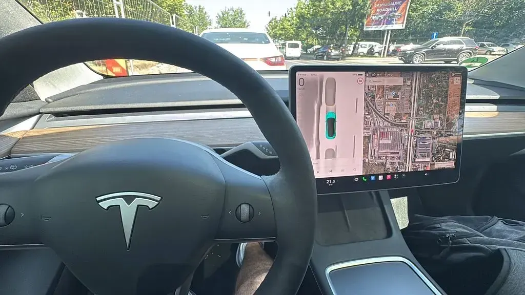 Gebraucht Tesla Model 3 RWD 208 kW (283 PS) 2023 Grau Limousine
