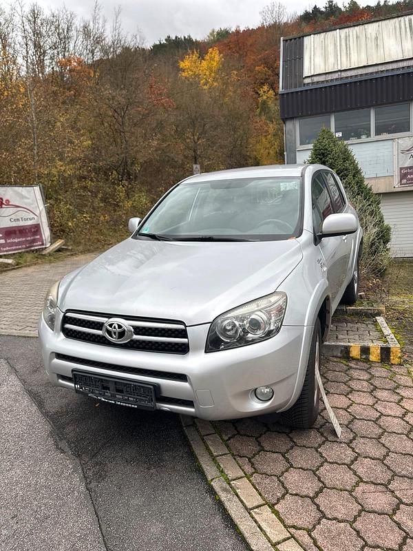 Silber Gebraucht 2008 Toyota RAV4 SUV | 6.550 € (Superpreis) - Bild 1/4