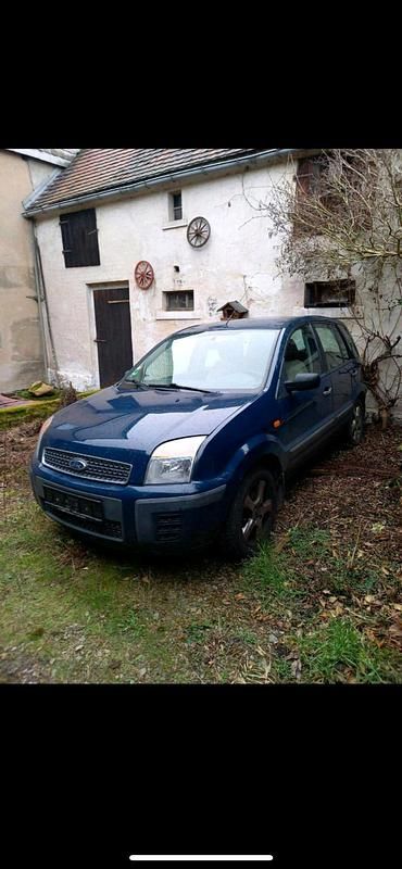 Blau Gebraucht 2008 Ford Fusion Limousine | 600 € (Superpreis) - Bild 1/4