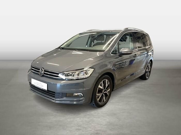 Grau Gebraucht 2022 VW Touran Highline Van / Kleinbus | 23.820 € (Guter Preis) - Bild 1/4