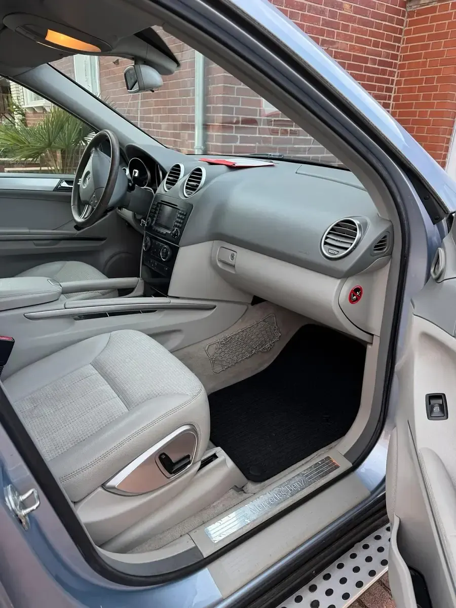 Gebraucht Mercedes ML350 272 PS (200 kW) 2006 Blau SUV
