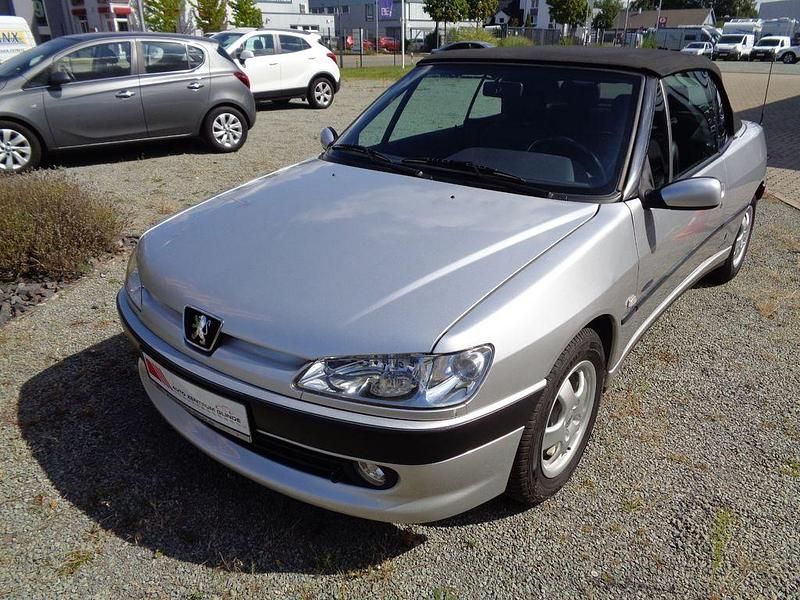 Silber Gebraucht 2000 Peugeot 306 Cabriolet Cabrio | 2.490 € (Fairer Preis) - Bild 1/4