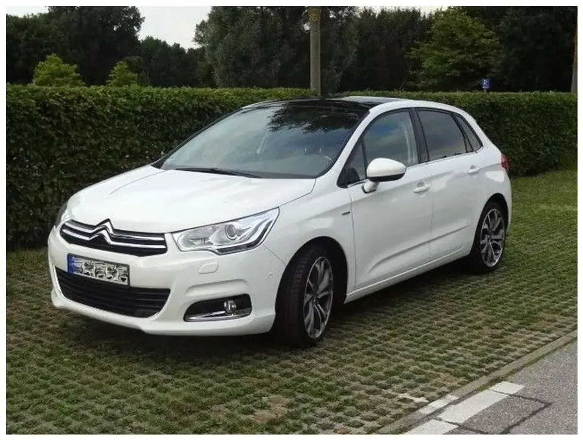 Gebraucht Citroën C4 Exclusive 150 PS (110 kW) 2011 Weiß Limousine