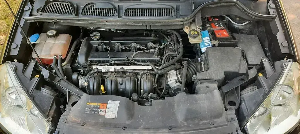 Gebraucht Ford C-MAX 125 PS (91 kW) 2008 Van / Kleinbus