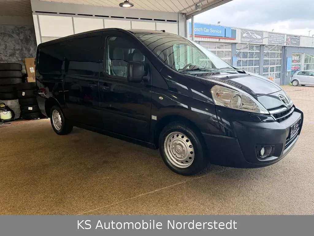 Gebraucht Toyota Proace Comfort 128 PS (94 kW) 2015 Schwarz Van / Kleinbus