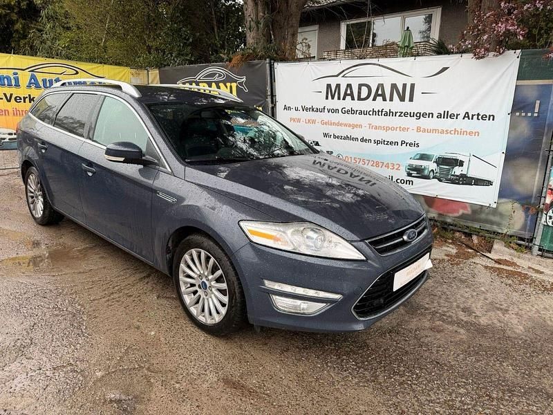 Gebraucht Ford Mondeo Titanium 160 PS (117 kW) 2012 Grau Kombi