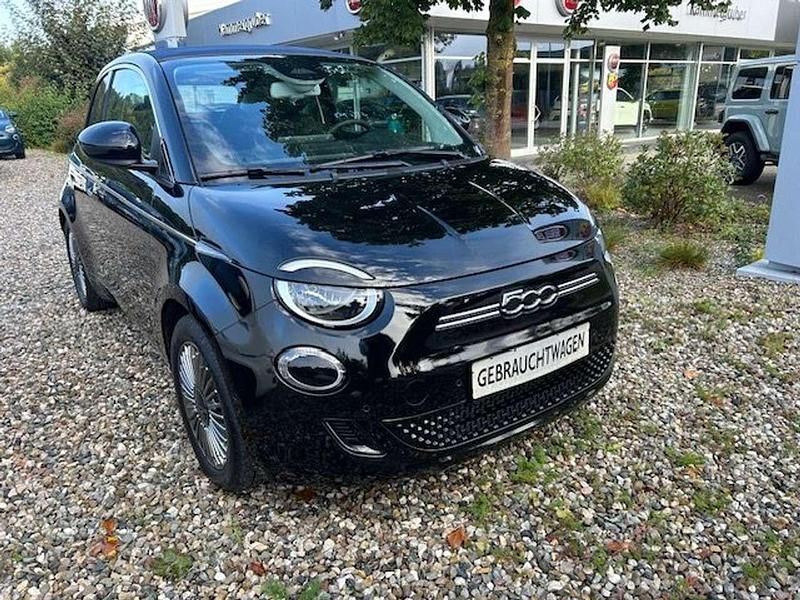 Schwarz Gebraucht 2023 Fiat 500C Cabrio | 25.850 € - Bild 1/4