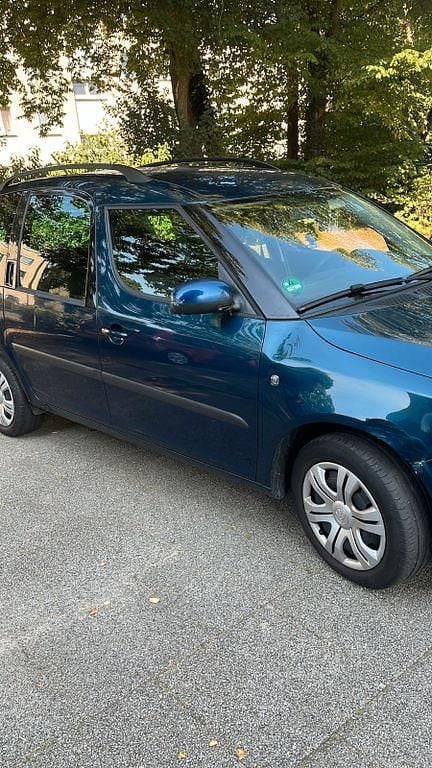 Blau Gebraucht 2013 Skoda Roomster Ambition Kombi | 3.300 € (Superpreis) - Bild 1/4