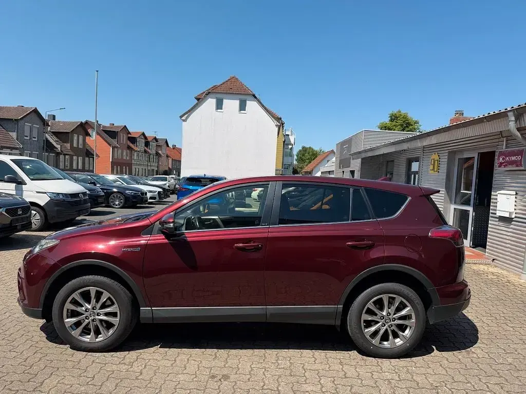 Gebraucht Toyota RAV4 Hybrid Edition-S 155 PS (114 kW) 2017 Rot SUV