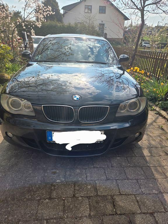 Second-hand BMW 118 Performance 143 CP (105 kW) 2008 Negru Hatchback