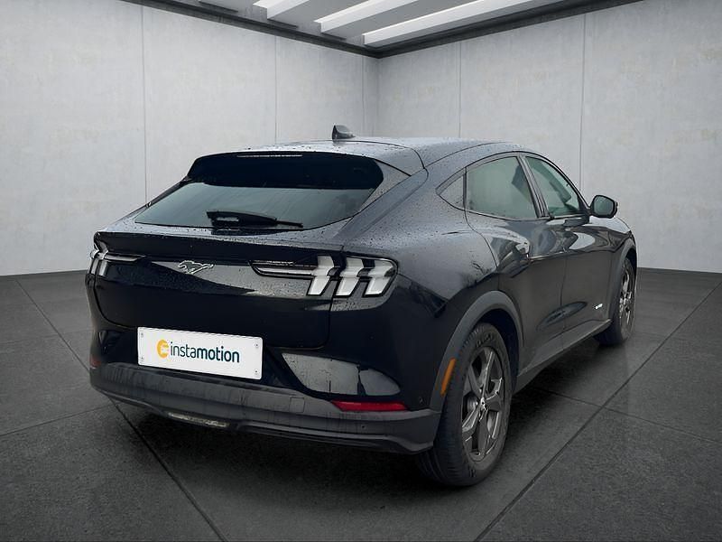 Gebraucht Ford Mustang Mach-E 197 kW (269 PS) 2021 Schwarz SUV