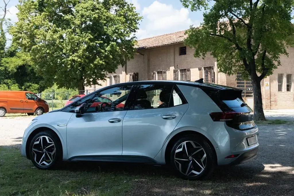 Gebraucht VW ID.3 Pro 150 kW (204 PS) 2022 Silber Kleinwagen