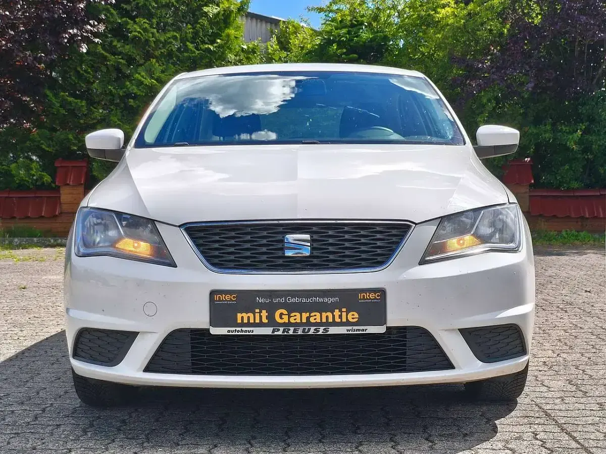 Gebraucht Seat Toledo 4You 86 PS (63 kW) 2014 "bila" weiss Kleinwagen