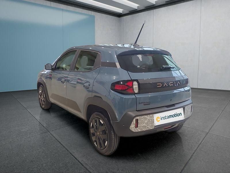 Second-hand Dacia Spring Extreme 47 kW (65 CP) 2025 Albastru Hatchback