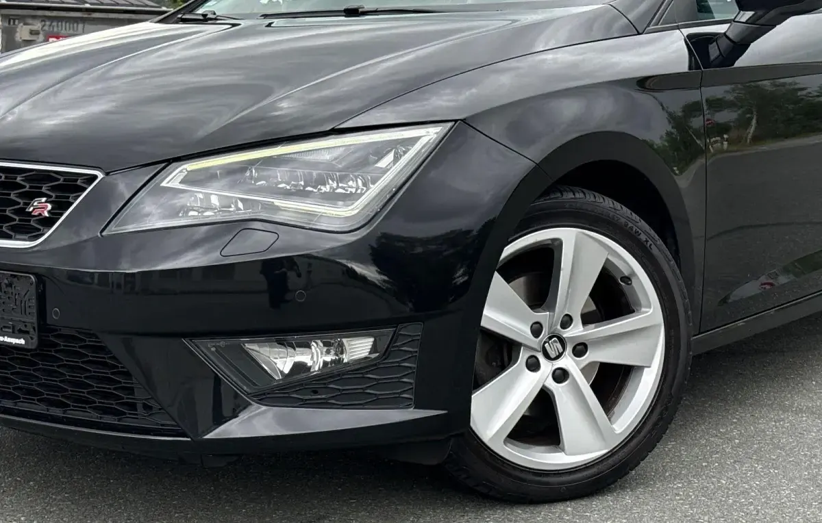 Gebraucht Seat Leon FR 125 PS (91 kW) 2016 Schwarz Coupé
