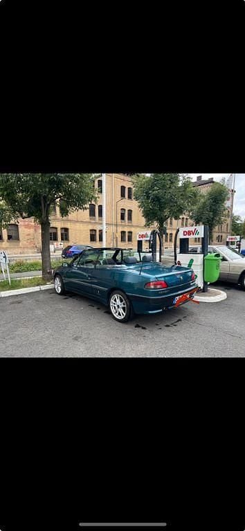 Grün Gebraucht 1996 Peugeot 306 Cabriolet Cabrio | 1.350 € (Fairer Preis) - Bild 1/4