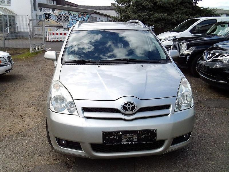 Gebraucht Toyota Corolla Verso Sol 177 PS (130 kW) 2008 Silber Van / Kleinbus