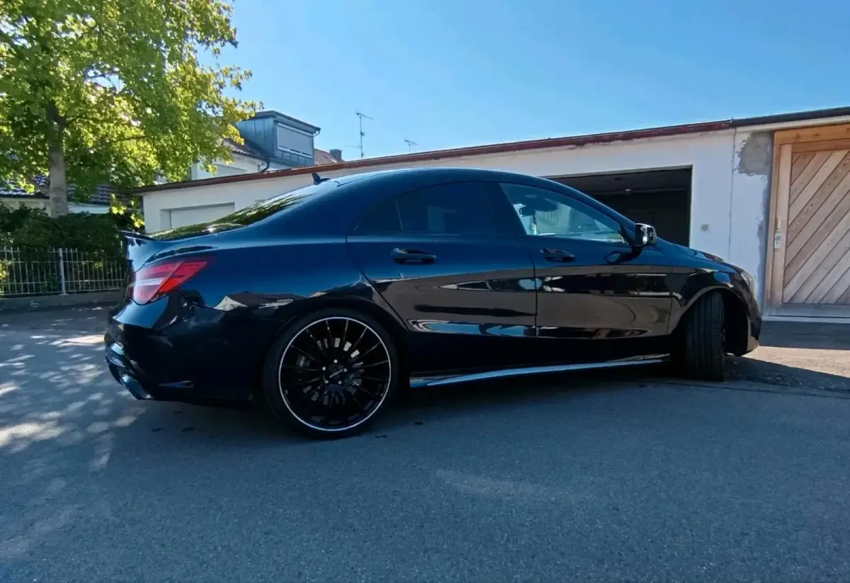 Gebraucht Mercedes CLA45 AMG 381 PS (280 kW) 2017 Blau Coupé