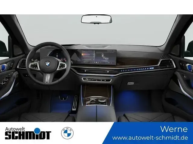 Neu BMW X5 M Sport 352 PS (258 kW) 2026 (schwarz)  black sapphire SUV