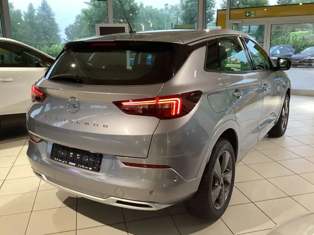 Gebraucht Opel Grandland X Enjoy 131 PS (96 kW) 2024 Grau SUV