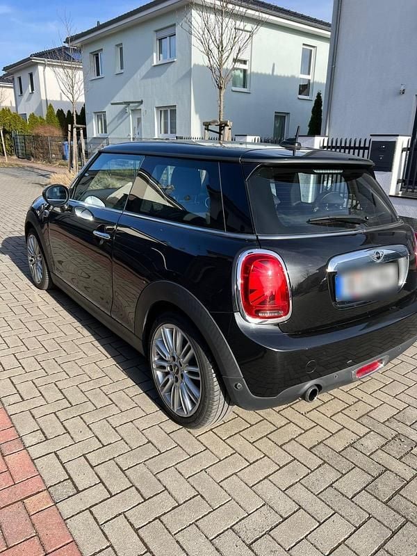 Gebraucht Mini ONE 102 PS (75 kW) 2016 Schwarz Kleinwagen
