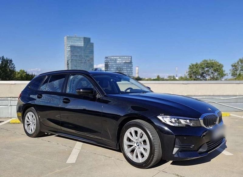 Gebraucht BMW 320 190 PS (139 kW) 2021 Schwarz Kombi